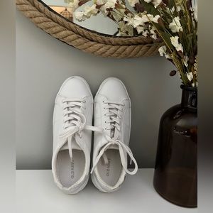 Old Navy Lace Up Court Sneakers